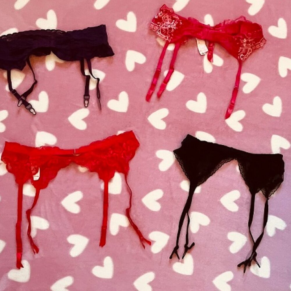 set of 4 Victoria's Secret lace garter belts size XS - Picture 2 of 12